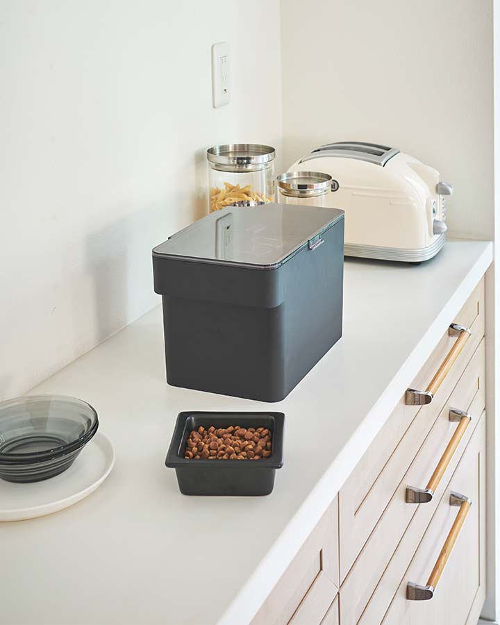 Food container on countertop